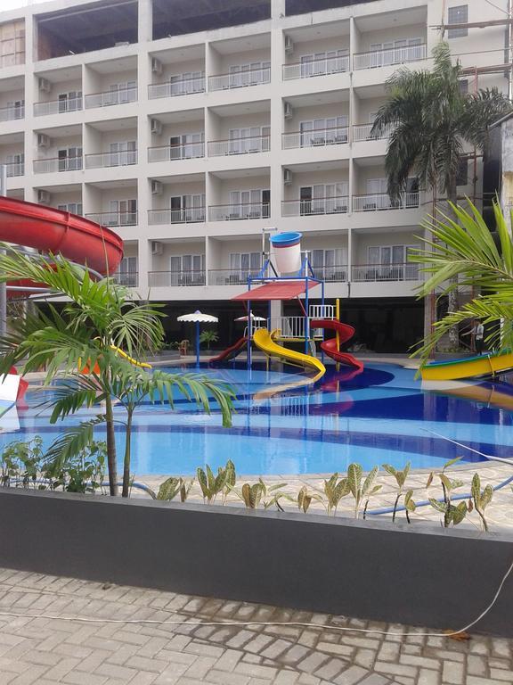 Aquarium Hotel Pangandaran Habitación foto